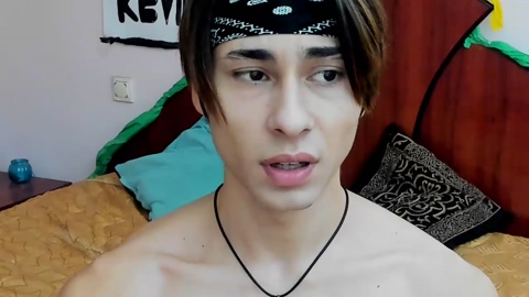kevin_hug  04-09-2022